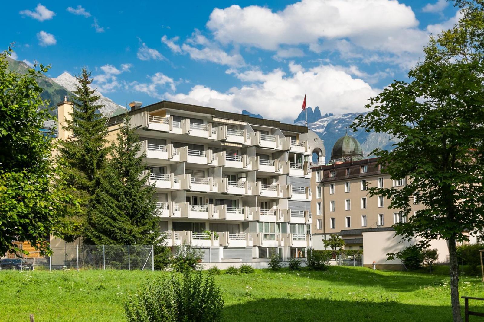 Spirit Apartments - Balkon - Bergsicht - Parkplatz Engelberg Extérieur photo